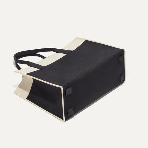 The Classic Tote - Luna