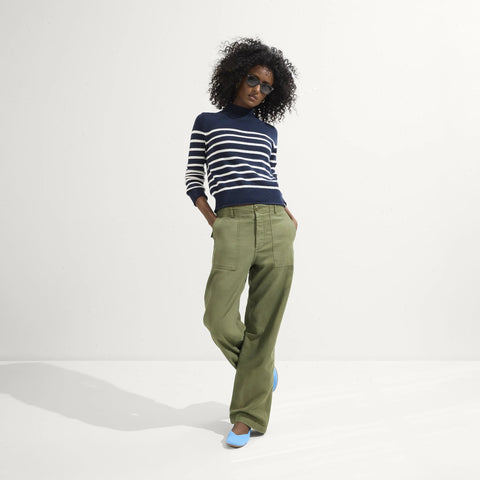 The Daily Flat - Robin Blue